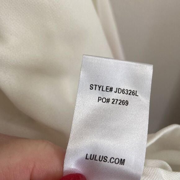 Lulus Cancun Cutie Ivory Floral Print Off-the-Shoulder Maxi Dress Sz M Vacation - Picture 6 of 8